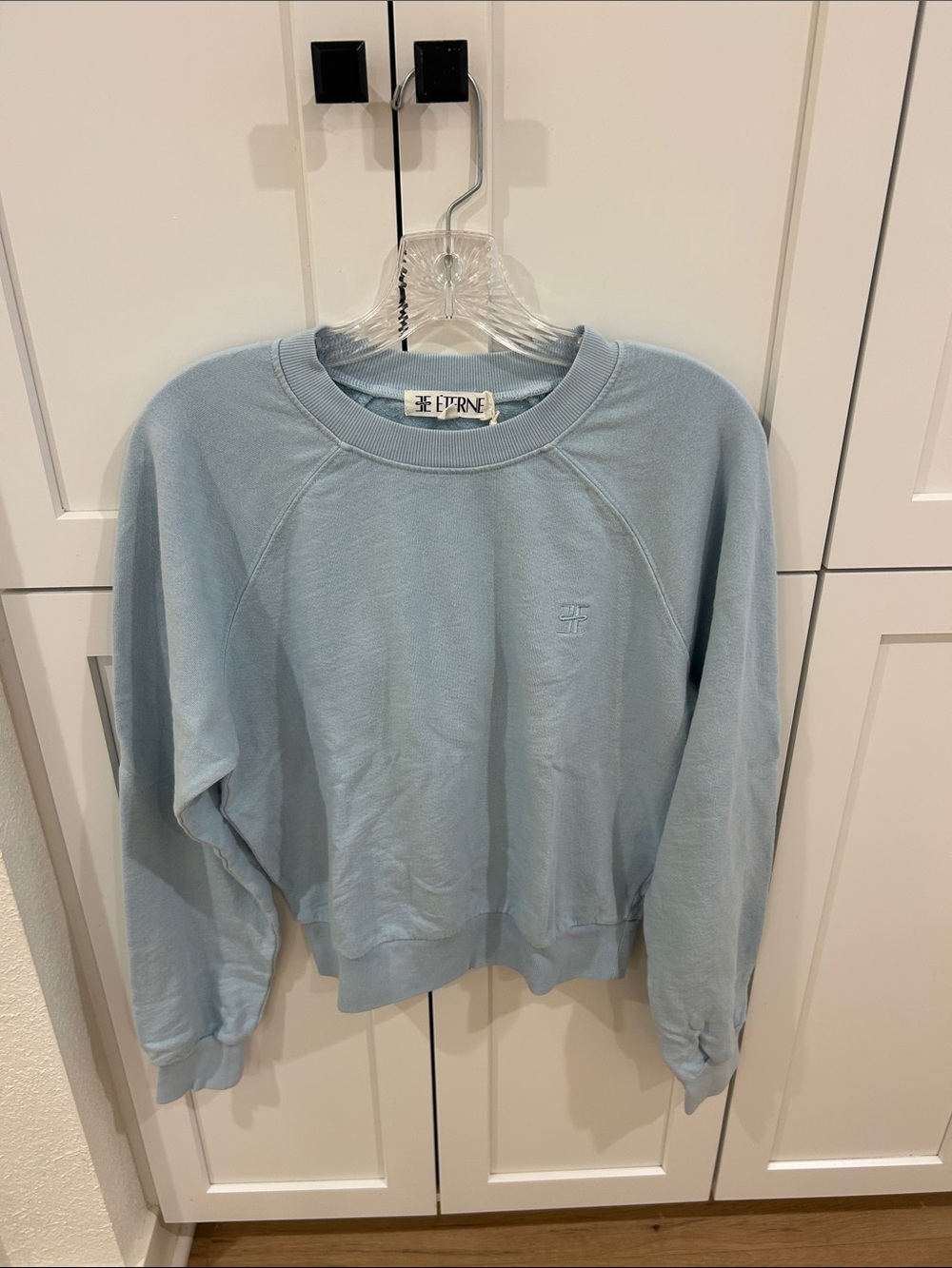 Eterne Light Blue Crewneck Sweatshirt